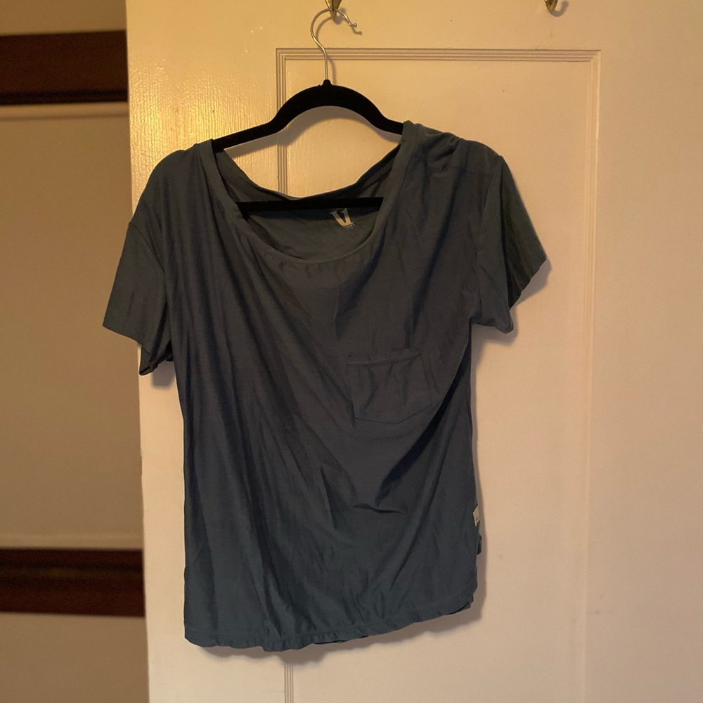 Super soft vuori aqua tee